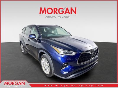 2021 Toyota Highlander - Photo 1