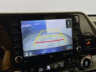 2021 Toyota Highlander - Photo 13
