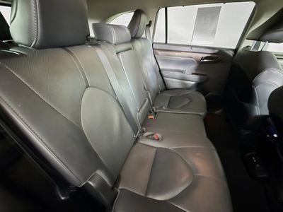 2021 Toyota Highlander - Photo 34