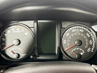 2018 Toyota Tacoma — photo 19 view