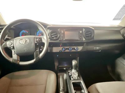 2018 Toyota Tacoma — photo 27 view