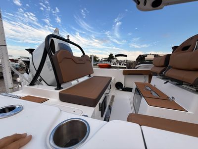 2025 Sea Pro 245 Sandbar - Photo 11