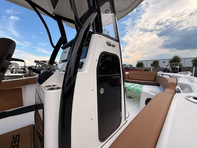 2025 Sea Pro 245 Sandbar - Photo 13