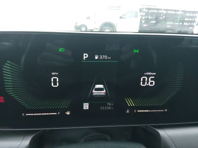 2025 Kia K4 — photo 14 view