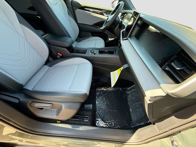 2026 Volkswagen Tiguan - Photo 14