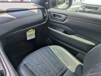 2025 Nissan Armada — photo 16 view