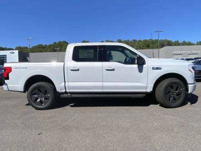 2025 Ford F-150 Lightning - Photo 3