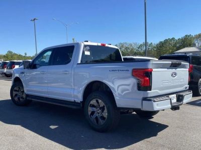2025 Ford F-150 Lightning - Photo 6