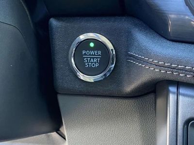 2025 Ford F-150 Lightning - Photo 17