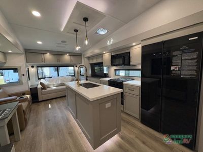 2026 Brinkley Model Z — photo 7 view