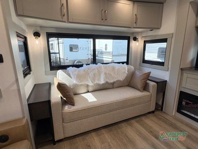 2026 Brinkley Model Z — photo 22 view