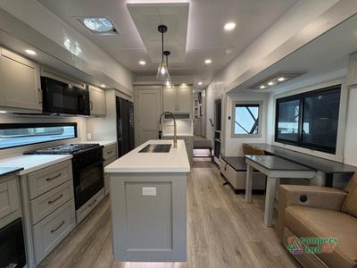 2026 Brinkley Model Z — photo 12 view