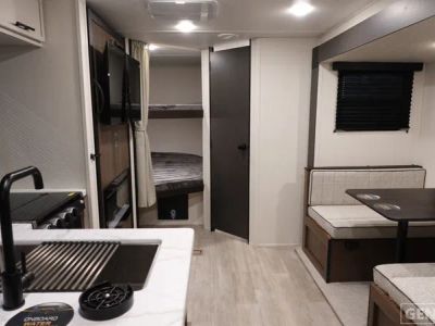 2026 Prime Time RV Avenger - Photo 5