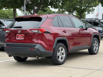 2025 Toyota RAV4 Hybrid - Photo 4