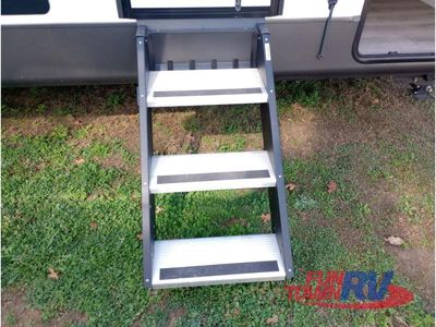 2025 Forest River RV Rockwood Ultra Lite - Photo 14