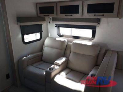 2025 Forest River RV Rockwood Ultra Lite - Photo 33