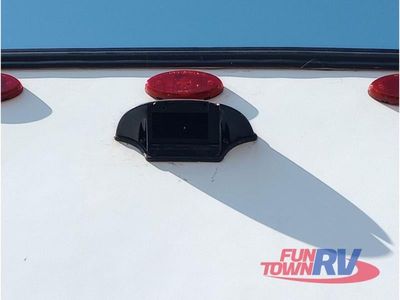 2025 Forest River RV Rockwood Ultra Lite - Photo 19