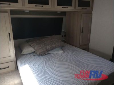 2025 Forest River RV Rockwood Ultra Lite - Photo 38