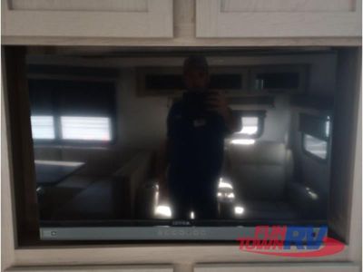 2025 Forest River RV Rockwood Ultra Lite - Photo 31