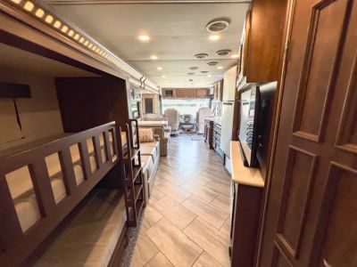 2022 Newmar BAY STAR - Photo 3