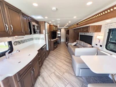 2022 Newmar BAY STAR - Photo 4