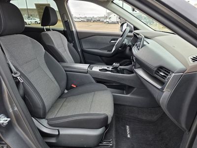 2023 Nissan Rogue - Photo 25