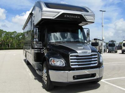 2026 Entegra ACCOLADE XL - Photo 1