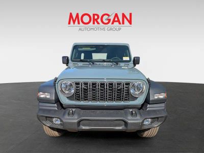 2026 Jeep Wrangler — photo 7 view