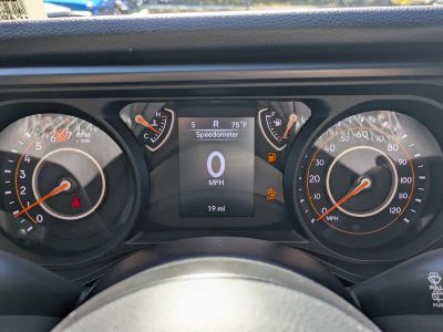 2026 Jeep Wrangler — photo 23 view