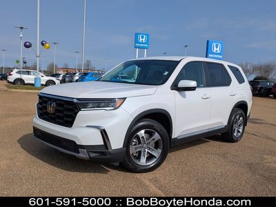 2024 Honda Pilot EX-L in Platinum White — front three-quarter view