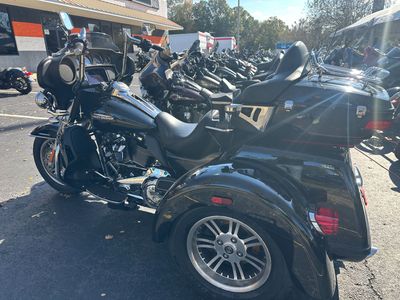 2023 Harley-Davidson Tri Glide Ultra - Photo 4