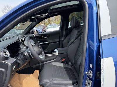 2026 Mercedes-Benz GLC - Photo 3