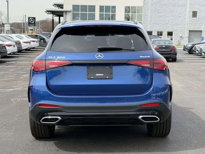 2026 Mercedes-Benz GLC - Photo 8