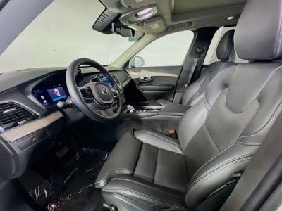 2023 Volvo XC90 — photo 14 view