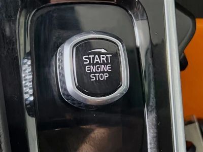 2023 Volvo XC90 — photo 19 view