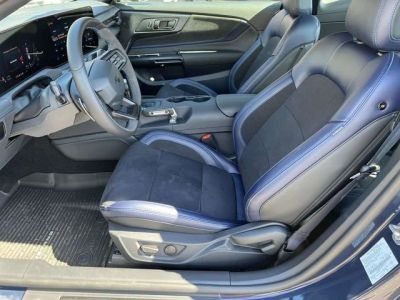 2024 Ford Mustang - Photo 15