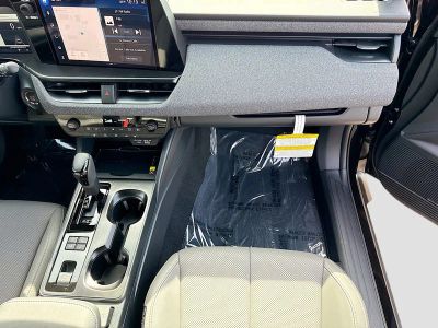 2026 Subaru Outback — photo 17 view
