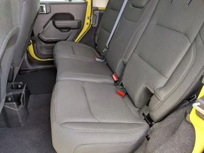 2023 Jeep Wrangler — photo 20 view
