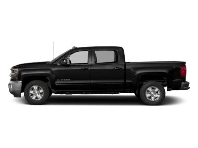 2017 Chevrolet Silverado 1500 — front three-quarter view