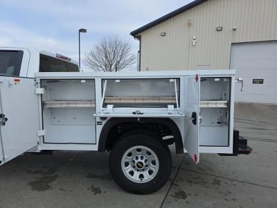 2026 Chevrolet Silverado 3500HD — photo 25 view