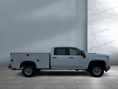 2026 Chevrolet Silverado 3500HD — photo 7 view