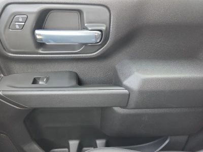 2026 Chevrolet Silverado 3500HD — photo 20 view