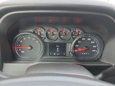 2026 Chevrolet Silverado 3500HD — photo 10 view