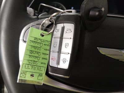 2025 Genesis GV70 - Photo 15
