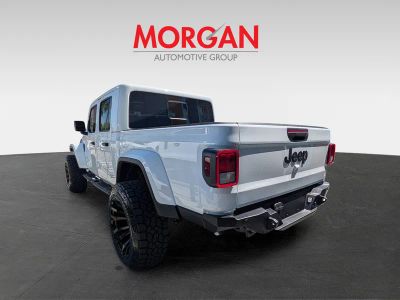 2026 Jeep Gladiator — detail view