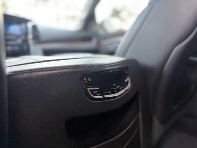 2015 Cadillac Escalade — photo 24 view