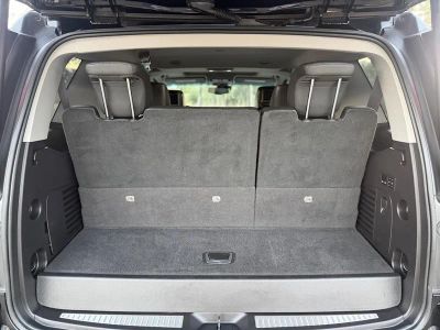 2015 Cadillac Escalade — photo 17 view