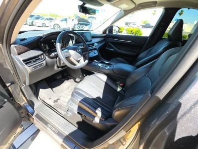 2023 INFINITI QX60 — photo 12 view