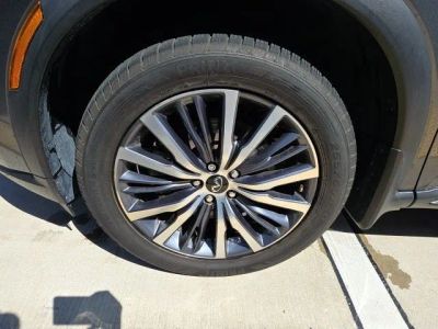 2023 INFINITI QX60 — photo 10 view