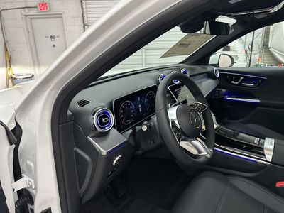 2026 Mercedes-Benz GLC - Photo 9